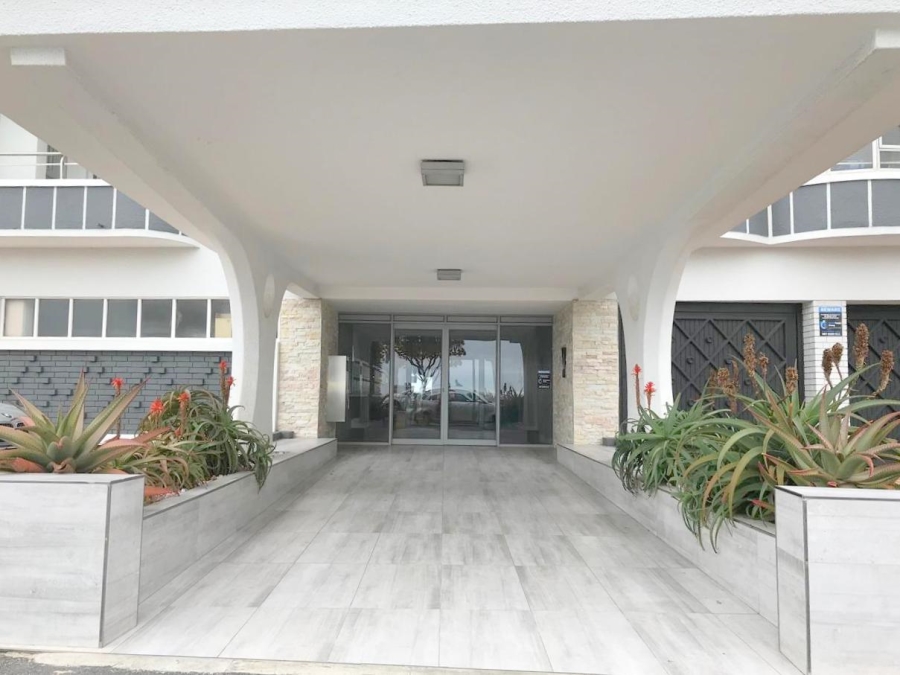 To Let 2 Bedroom Property for Rent in Sea Point Western Cape